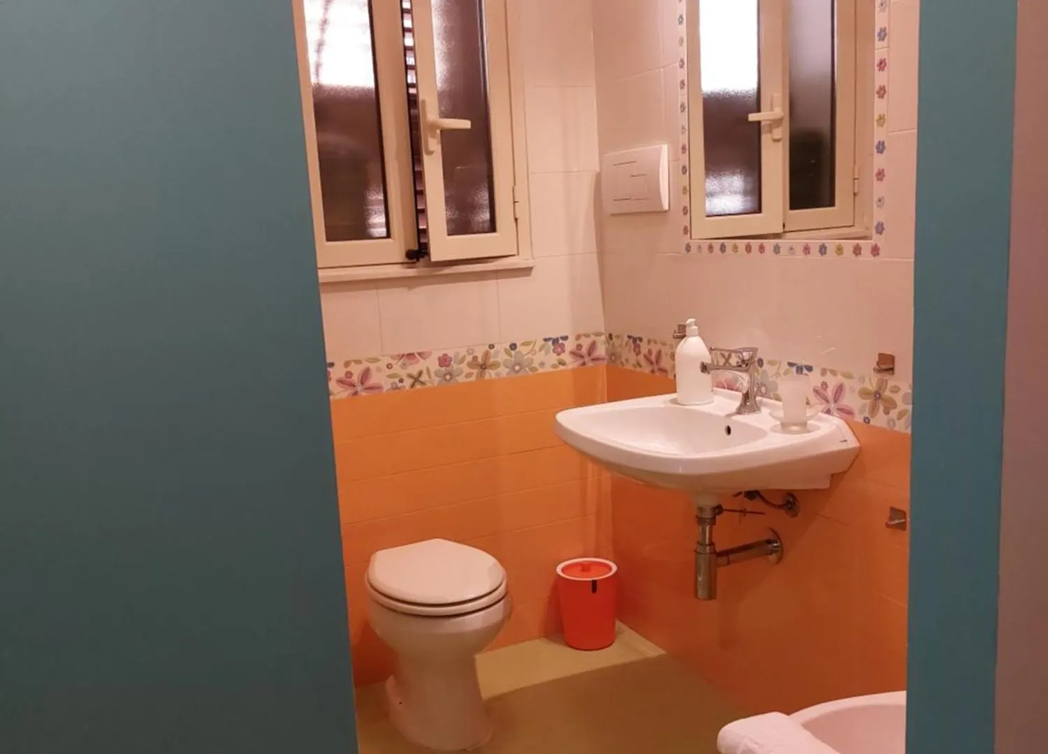 דירות פלרמו Casa Tovi 0*,